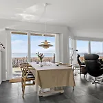 3 Bedroom Gorgeous In Hejls